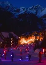 Descent to children's lanterns