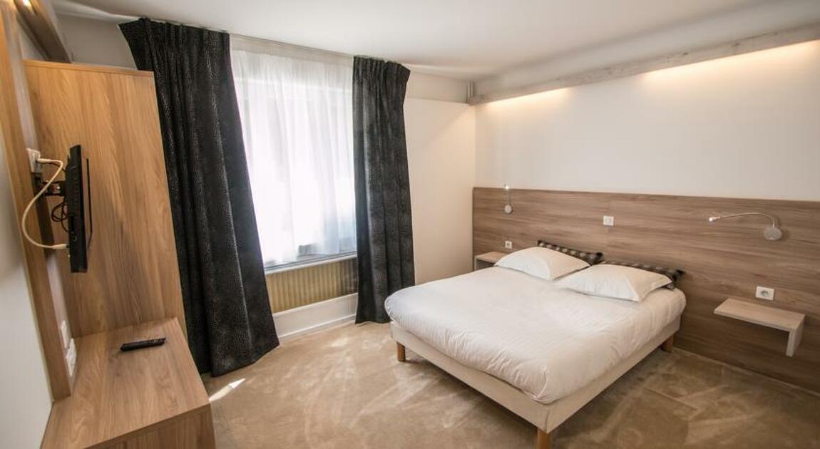 © Hôtel des Voyageurs à Modane - s.rastel