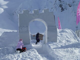 Kidspark sneeuwkasteel Valfréjus - OZ/OT Valfréjus