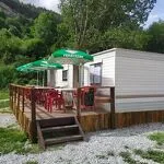Verfrissingsbar en snacks aan het Illaz-meer in Modane - Jocelyne Soares