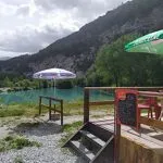 Verfrissingsbar en snacks aan het Illaz-meer in Modane - Jocelyne Soares