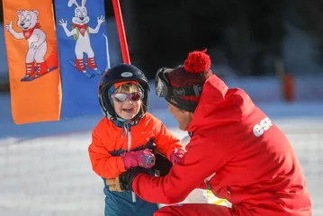 Piou Piou Club van de ESF van Valfréjus - Agentschap Zoom