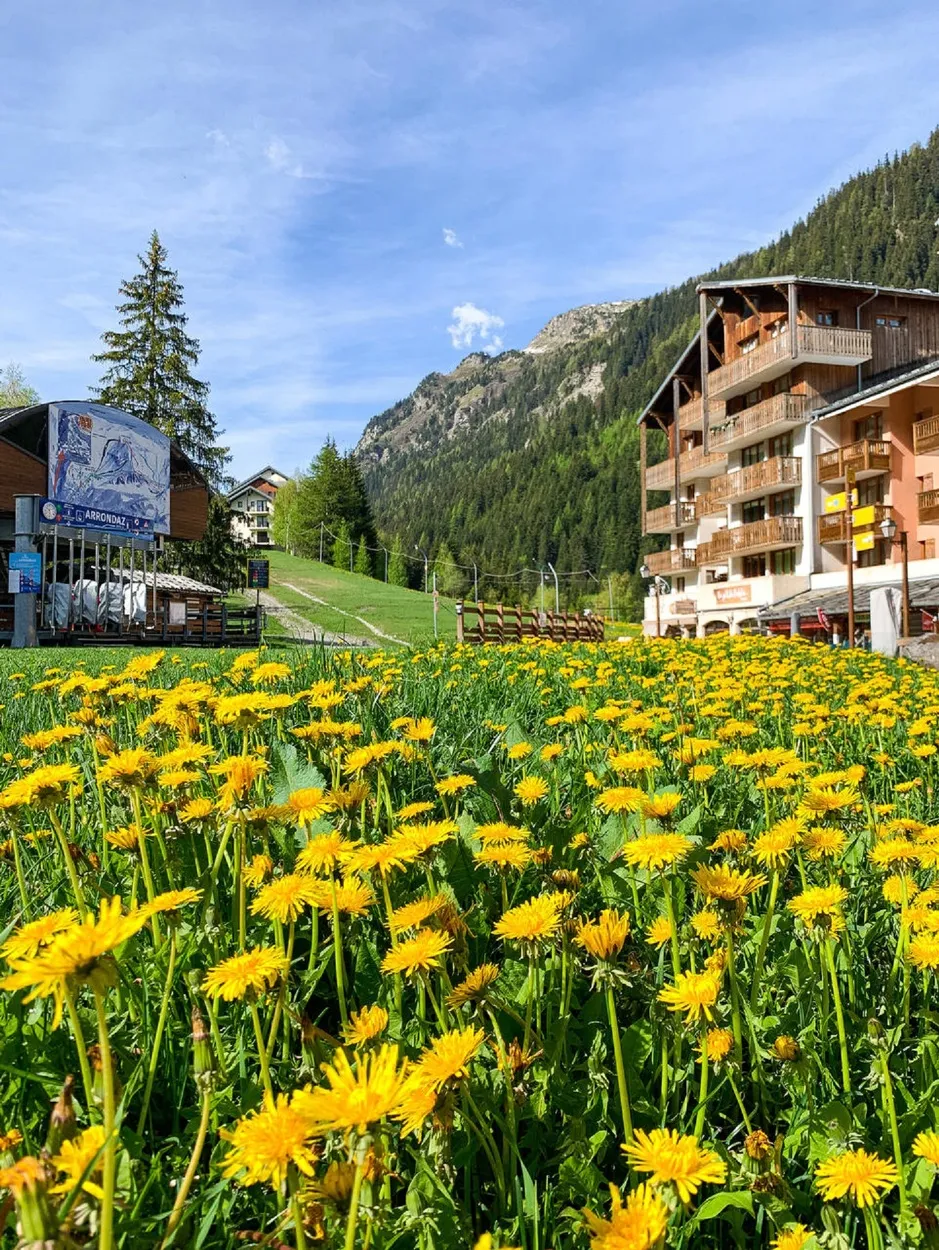 © Wandeling door de lus van Les Herbiers_Valfréjus - OTHMV - B.Thomas
