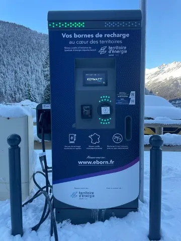 Oplaadpunt voor elektrische voertuigen_Valfréjus - OT HMV