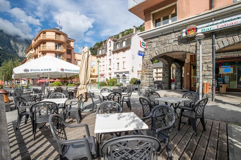 © Bar Tabac Fdj Pmu Les Arcades à Modane Gare - Les Arcades