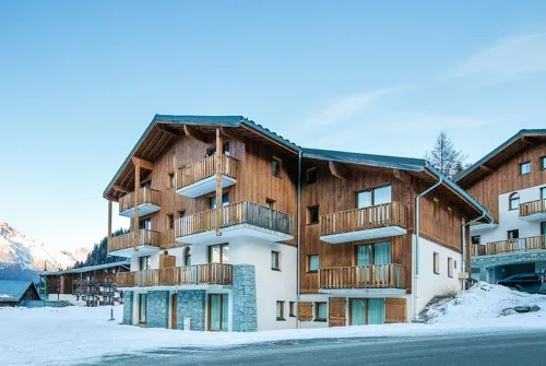 "Les Chalets de la Ramoure" Vacancéole Residence