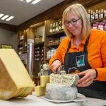 © modane-fromagerie-cooperative-laitiere - Cooperative Laitière de HMV /Loïc Perron
