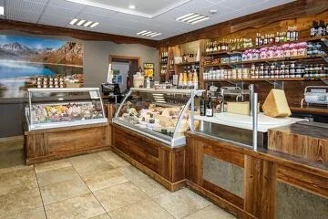 © modane-fromagerie-cooperative-laitiere - Coopérative Laitière de HMV