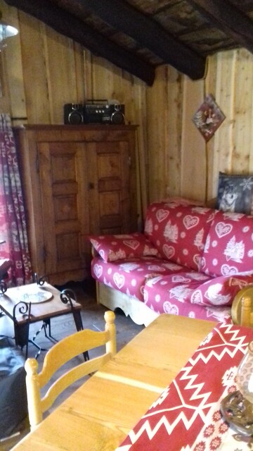 © Chalet d'alpage dans le vallon de Polset à Modane - I.Henry