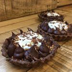 © tartelette carotte chocolat - biocoop Modane