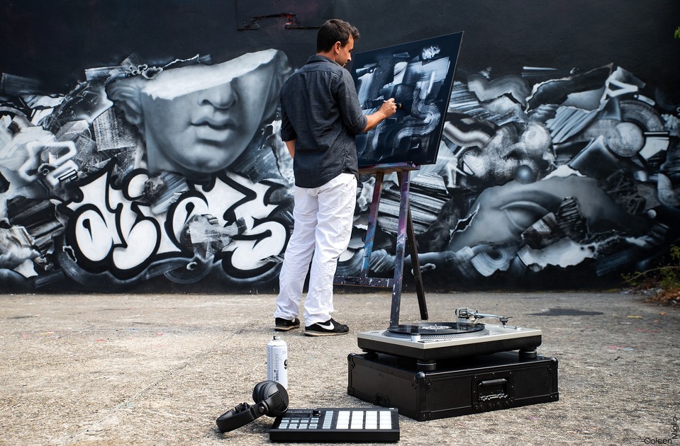 © Outdoor Urban Festival : Démonstration de Live Painting_Valfréjus - Valentin Walker