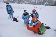 © Demi-journée de sécurité en montagne à Valfréjus - Yves BAYLE