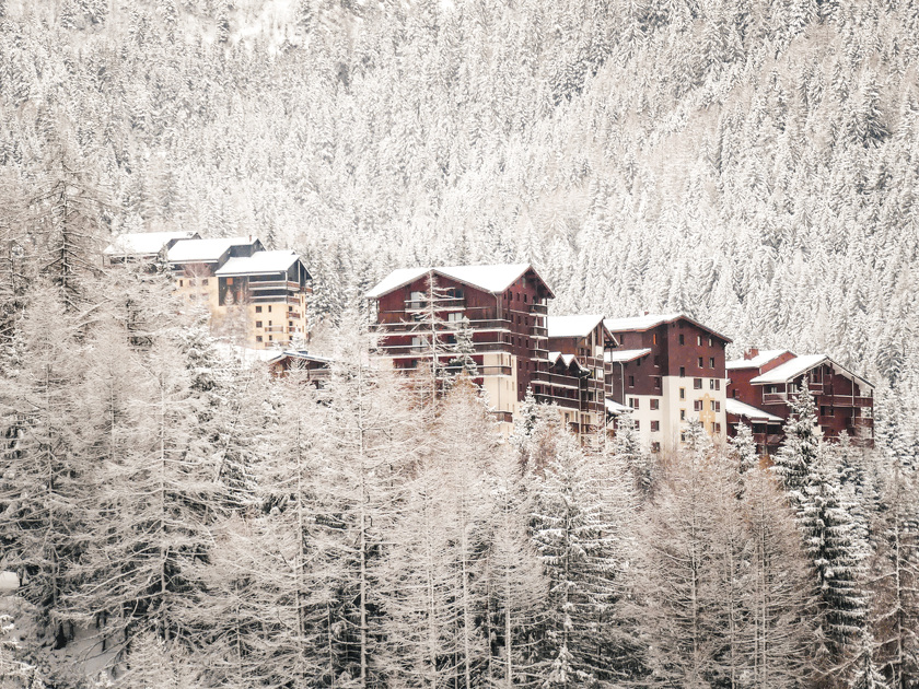 © Itinéraire piéton raquettes : Les Petits Trappeurs_Valfréjus - OTHMV - B Thomas