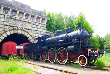 © Entrée monumentale du tunnel ferroviaire à Modane - C. Di Filippo
