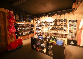 © Clic and Ski in Valfréjus - J.Avril