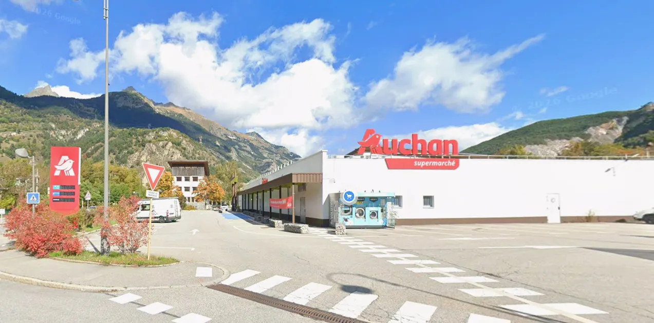 © Laverie automatique_Auchan Modane - Google Maps