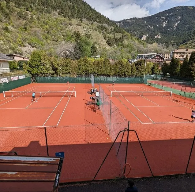 © Tennis Club Modane_Modane - Tennis club de Modane