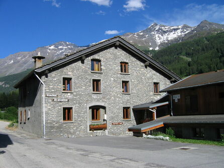 Auberge de Jeunesse HI Val Cenis
